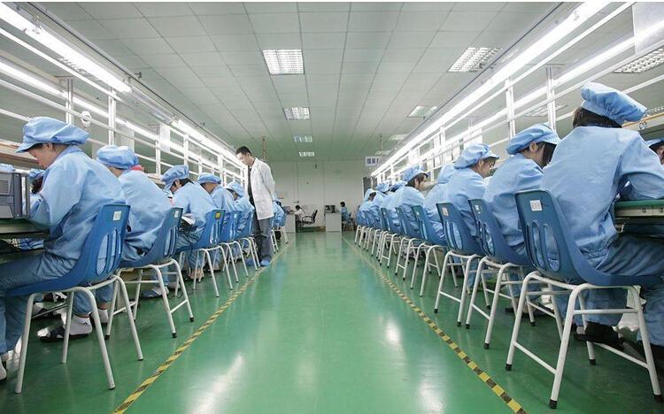 特種防靜電工作服定制怎么清洗